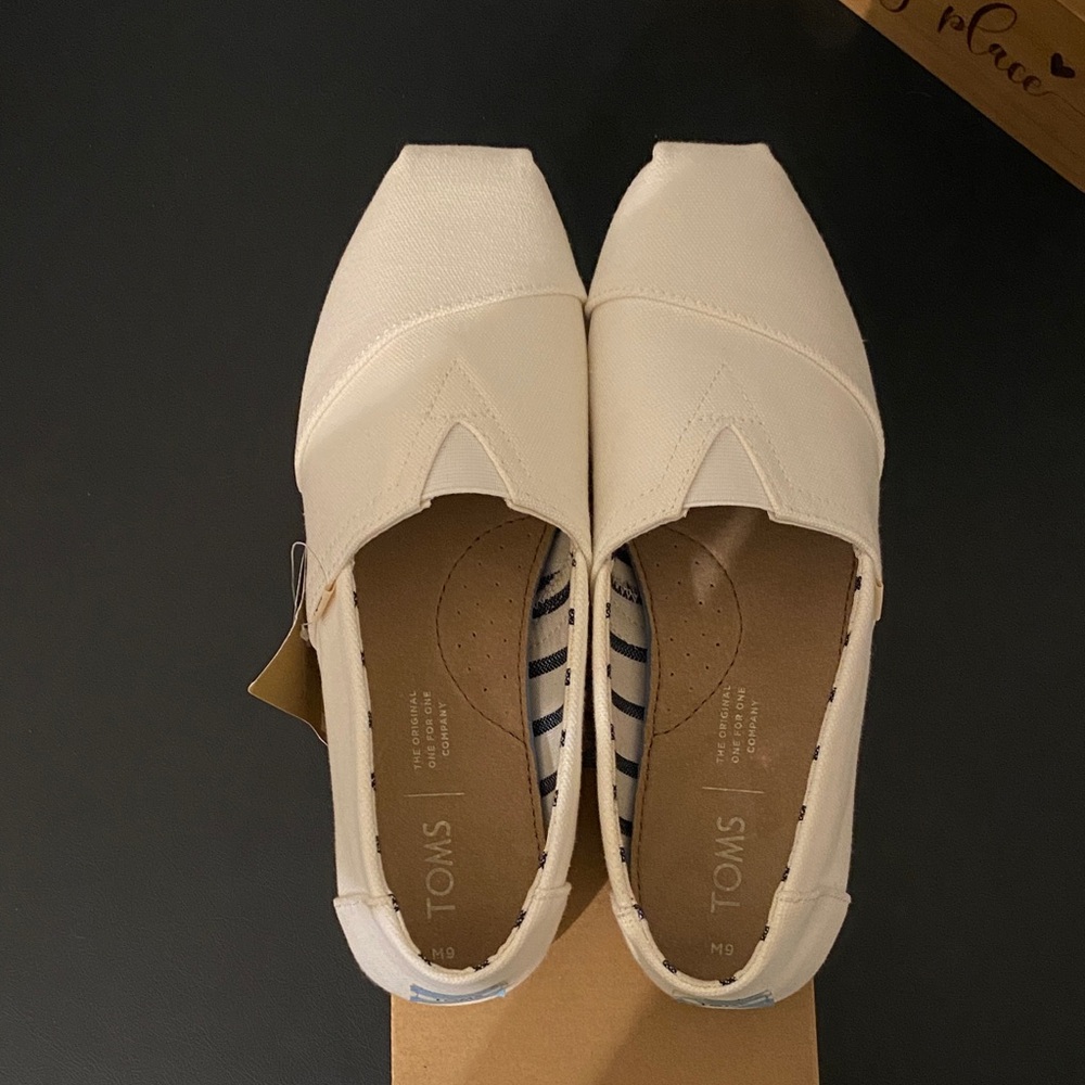 TOMS Classic White Slip-Ons - Picture 5 of 11